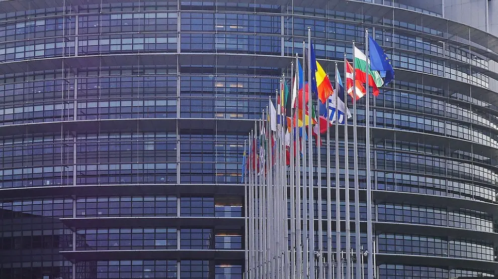 El pleno del Parlamento Europeo reclamó este jueves en una resolución pactada por varios grupos políticos del hemiciclo la ilegalización.