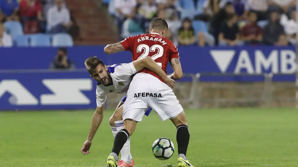 Imágenes del partido entre el Real Zaragoza y el Nástic