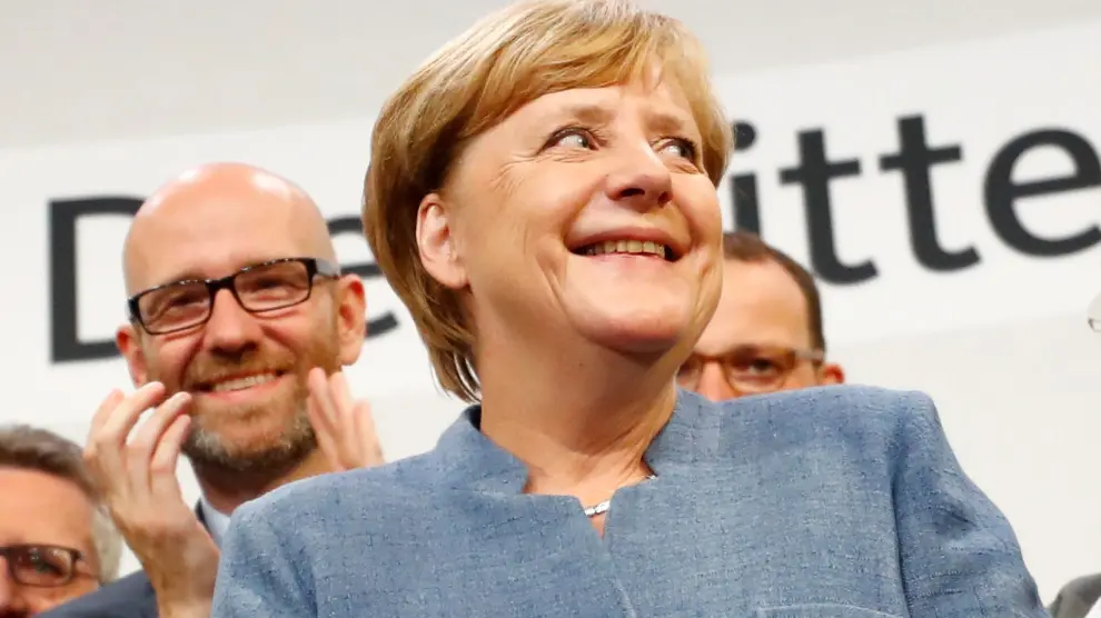 Merkel gana unas elecciones empañadas por la irrupción de la ultraderecha