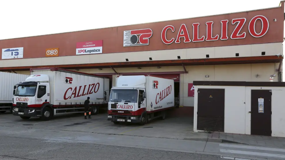 Las instalaciones de Transportes Callizo en el polígono Monzú de Huesca se han quedado pequeñas.
