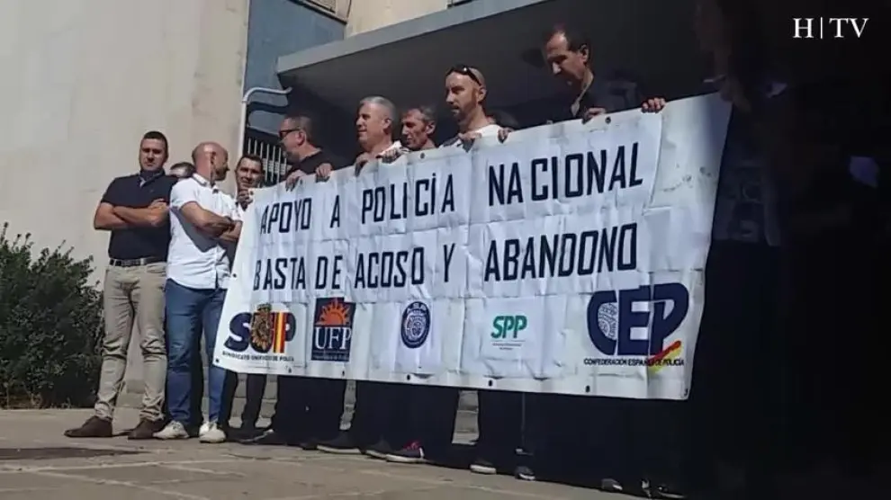 Zoido: "Policía Nacional y Guardia Civil no abandonarán ningún hotel"