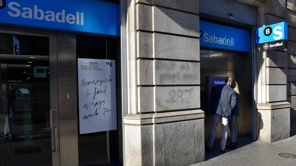 El Banco Sabadell ha aprobado el traslado de su sede social a Alicante.