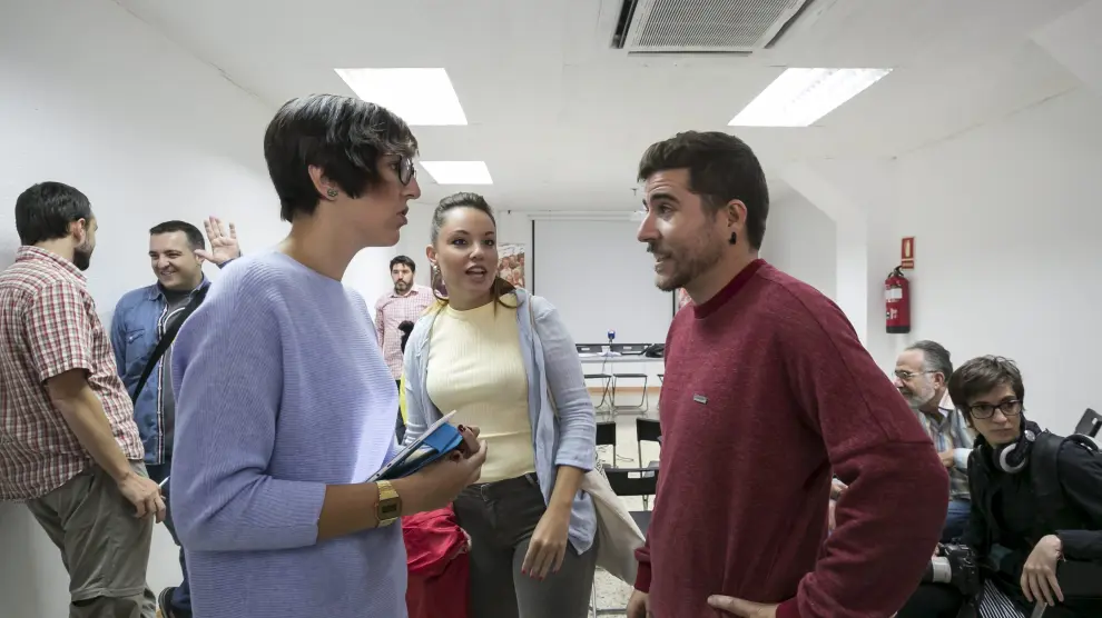 Violeta Barba, Maru Díaz y Nacho Escartín, nuevo líder de Podemos Aragón