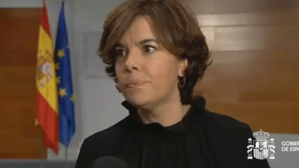 Soraya Sáenz de Santamaría desaparecía sigilosamente de pantalla tras su réplica de este miércoles al presidente de la Generalitat.
