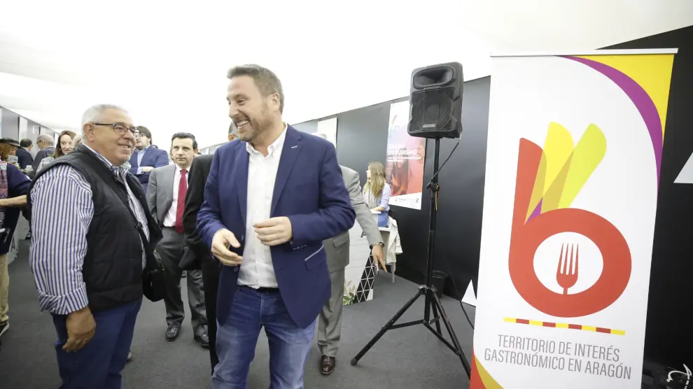 El consejero José Luis Soro, en la presentación del nuevo embajador gastronómico de Aragón