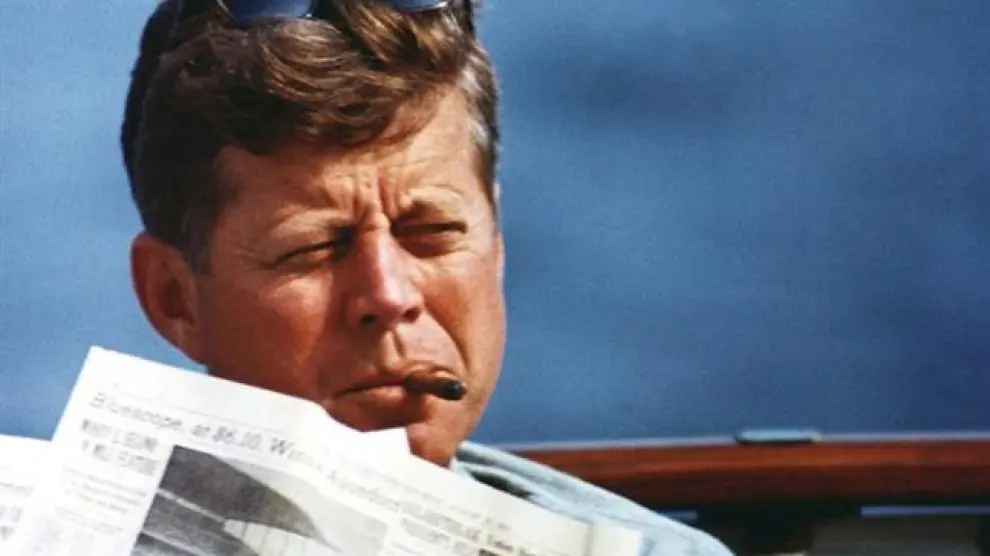 Varios expertos en la historia y los documentos sobre Kennedy ya habían adelantado que los archivos del Gobierno que aún estuvieran ocultos estarían, en su mayoría, solo "tangencialmente" relacionados con el asesinato del expresidente.
