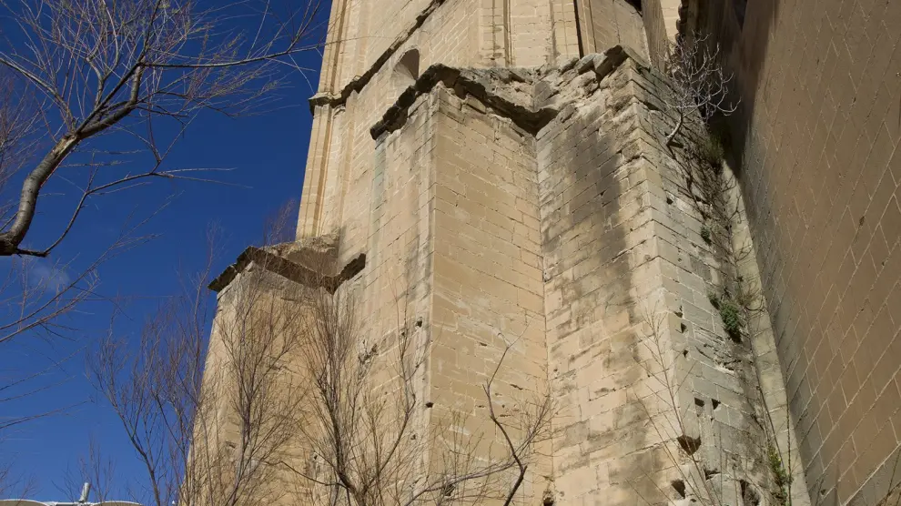 Imagen exterior de la Torre Gótica de Alcañiz