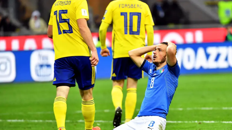 Italia buscó con todo el gol para forzar como mínimo la prórroga en el duelo del estadio San Siro de Milán, pero no consiguió romper la sólida defensa de Suecia.