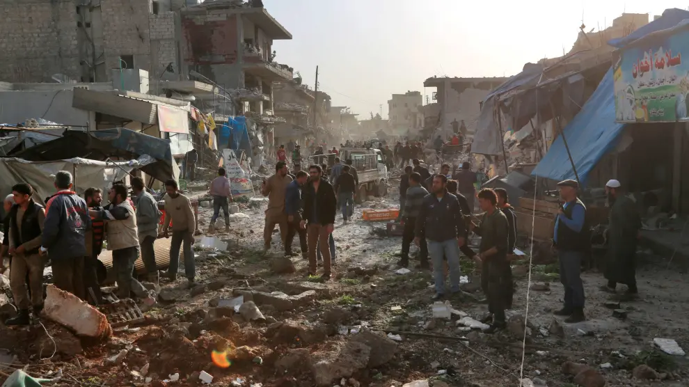Mercado bombardeado en Al Atareb
