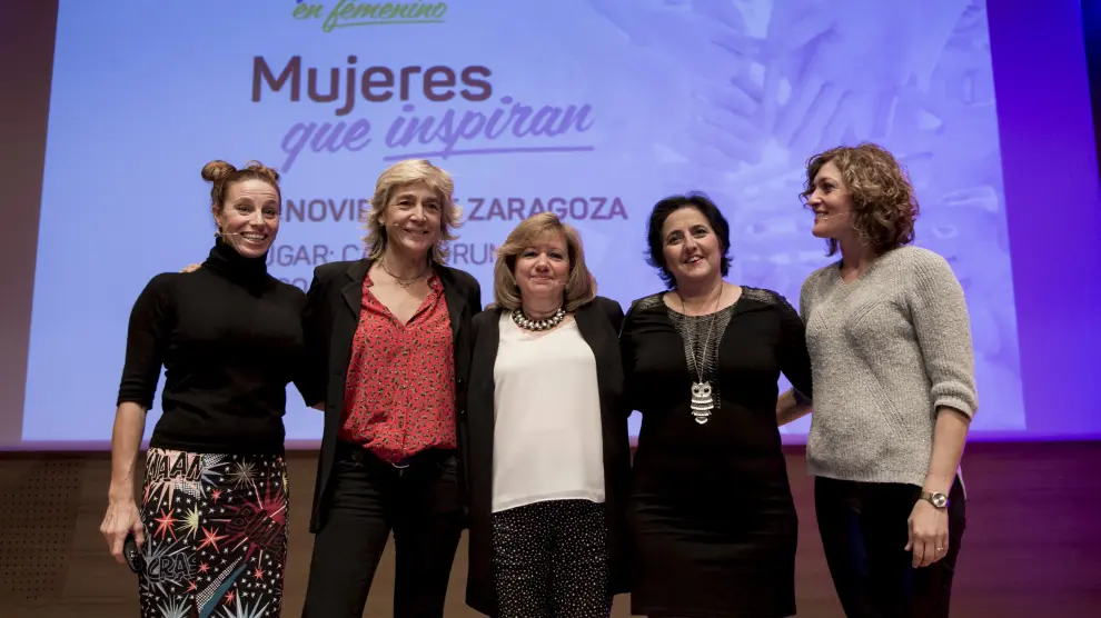 María José Martínez, Marta Barroso, María Ángeles López, Ana María Ros y Gabriela López.