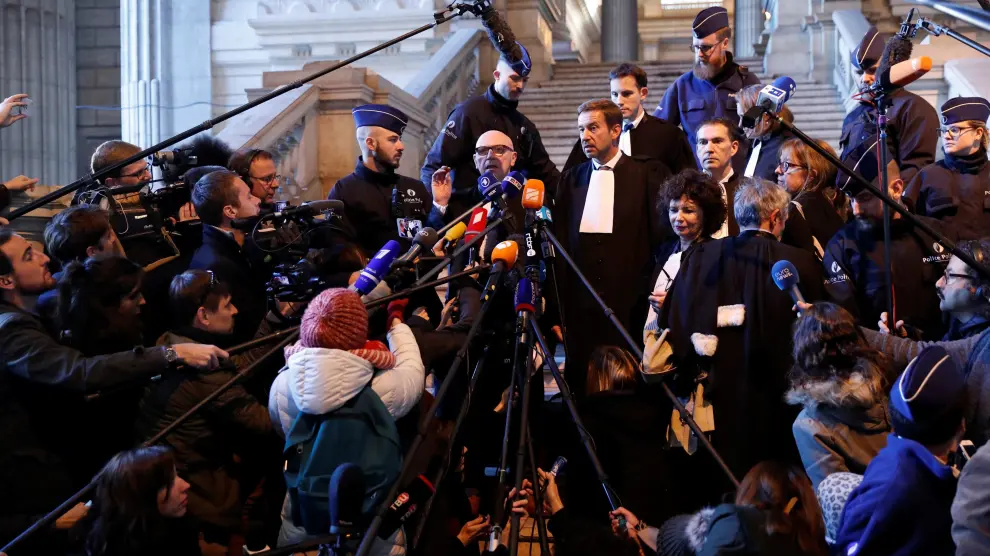 Comparece ante la prensa el abogado de Puigdemont