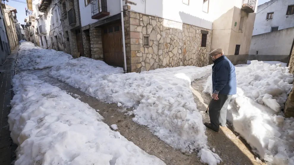 La nevada caída en Mosqueruela el pasado enero provocó problemas de accesibilidad.