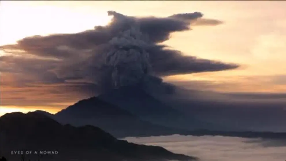 Alerta en Bali por la erupción del volcán Agung