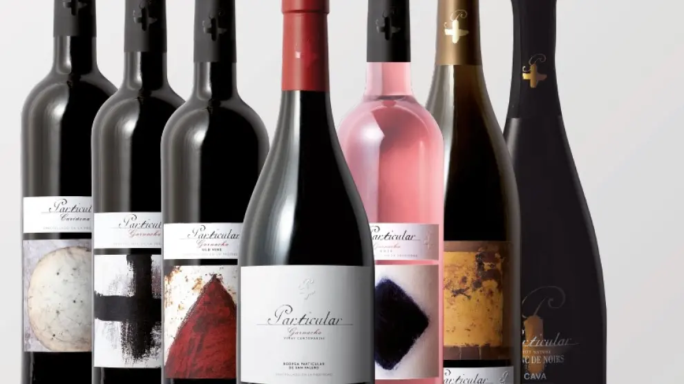 Los vinos de la bodega Particular aúnan tradición y modernidad, un homenaje a los viticultores que elaboraban el vino para su consumo privado.