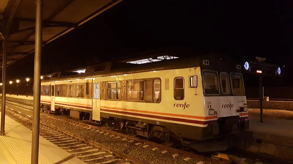 Imagen de un 'tamagotchi' que llegó a la estación de Teruel procedente de Zaragoza el pasado 24 de noviembre a las diez de la noche.