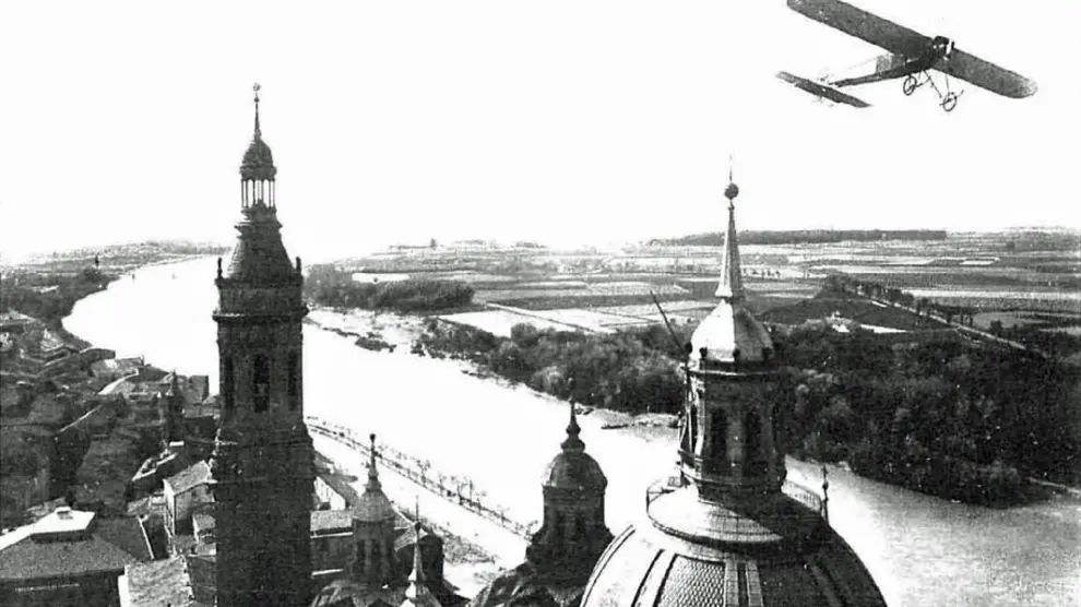 Imagen del concurso de aviación celebrado en Zaragoza en 1911
