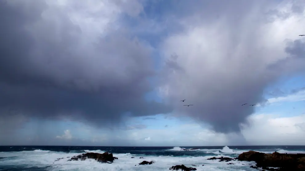 La intensa borrasca 'Ana' provoca rachas de viento de hasta 140 km. en A Coruña.