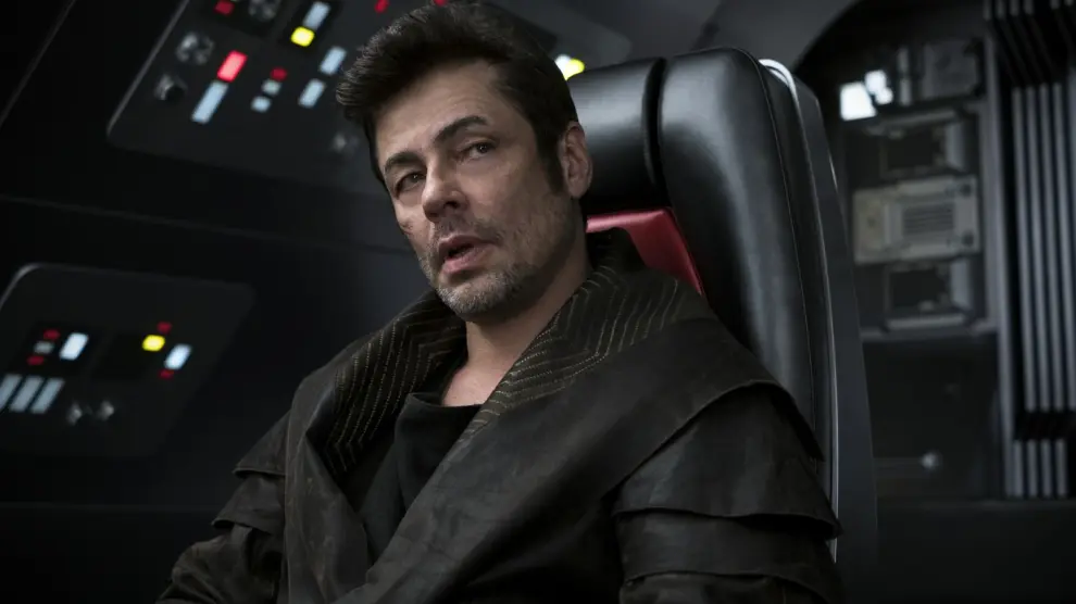 Benicio del Toro encarna al villano DJ en la nueva entrega de 'Star Wars'.