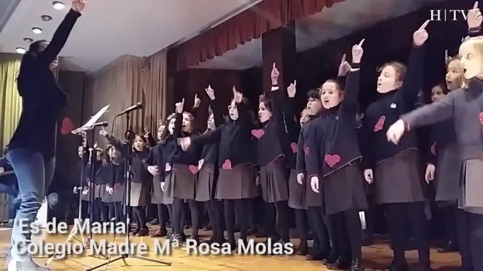 'Es de María' interpretado por el colegio Rosa Molas
