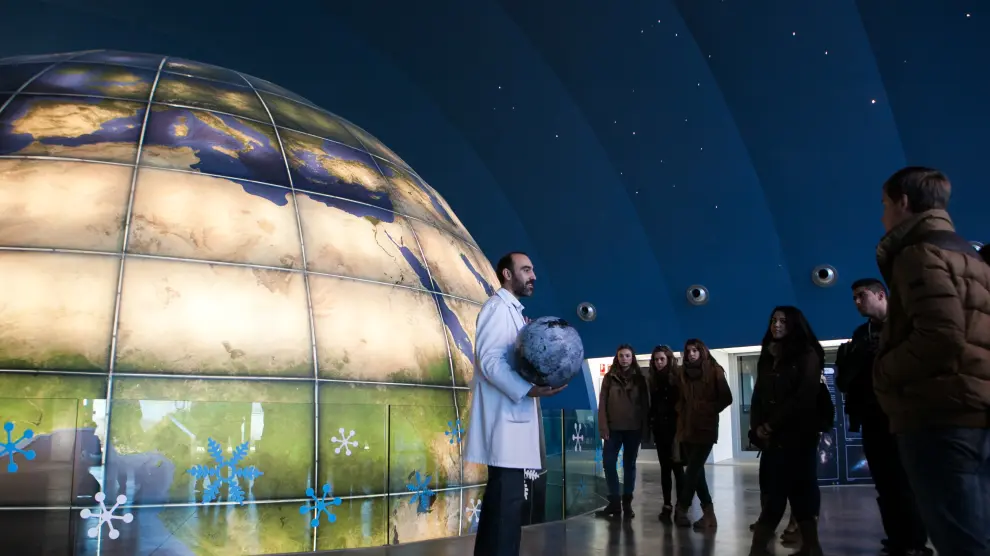 El Planetario de Huesca ha programado conciertos, charlas y talleres para todo tipo de públicos.