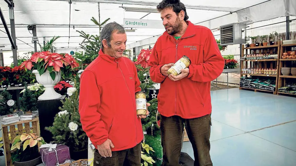 Mariano Torres y Joaquín Arque, en el centro de Gardeniers, en el Actur.