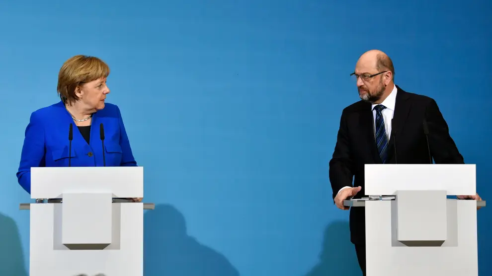 Angela Merkel y Martin Schulz .