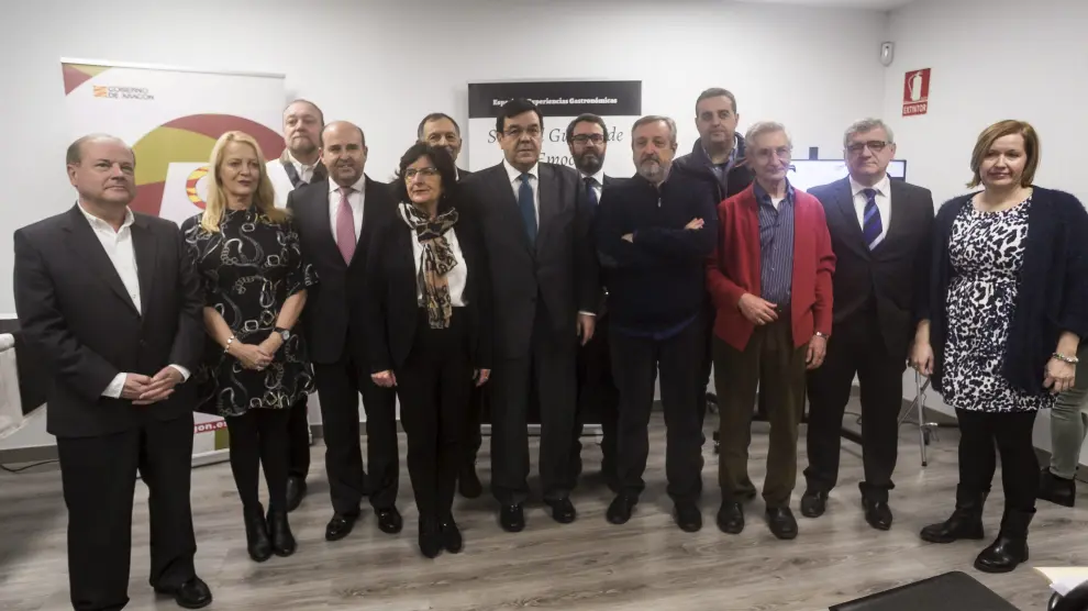 El Código de Buenas Prácticas frente al Desperdicio Alimentario, que han suscrito doce entidades aragonesas, se ha presentado este lunes en Zaragoza