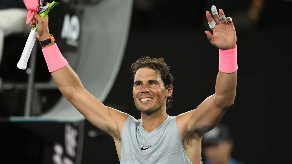 Rafa Nadal celebra su triunfo en el Open de Australia.