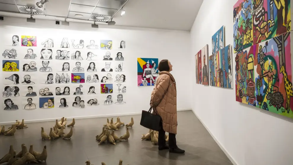 La retrospectiva de los artistas que expusieron el curso pasado en la Universidad San Jorge se puede ver hasta el 10 de febrero en el Centro Joaquín Roncal.