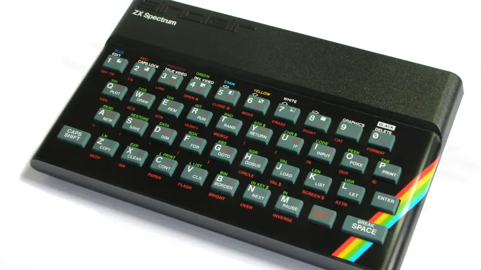 El ZX Spectrum (1982) cambiaría para siempre la industria de los ordenadores y los videojuegos