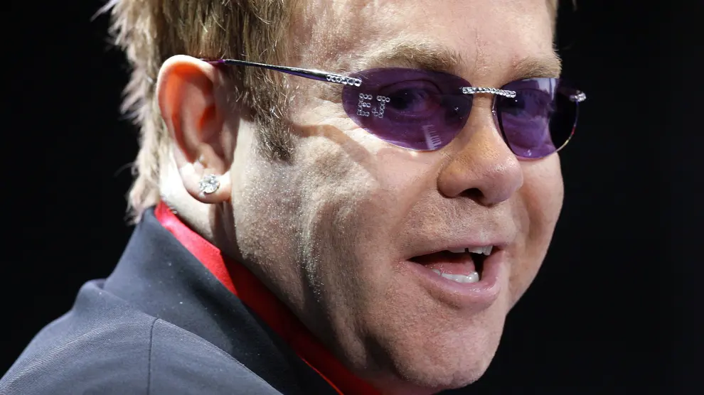 Foto de archivo de Elton John.