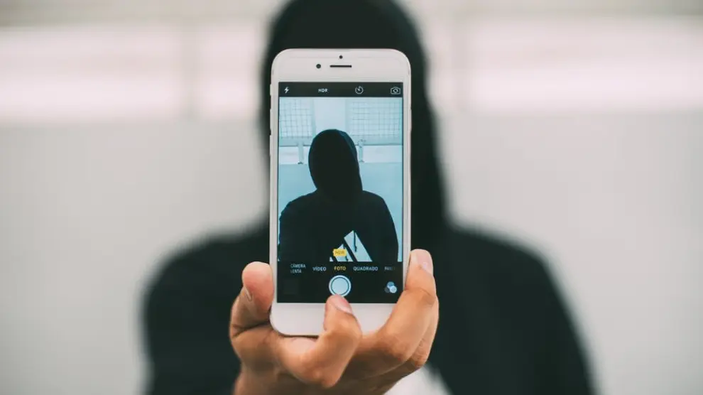 El IMEI: 15 cifras únicas en el mundo que pueden salvar tu móvil si eres víctima de un robo
