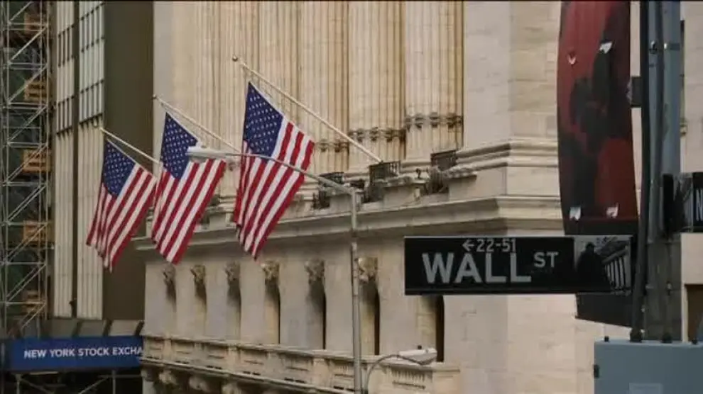 Batacazo histórico en Wall Street