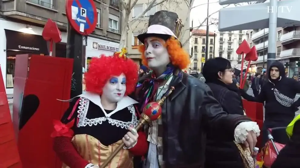 Diversión, disfraces y buen humor en el carnaval de Zaragoza
