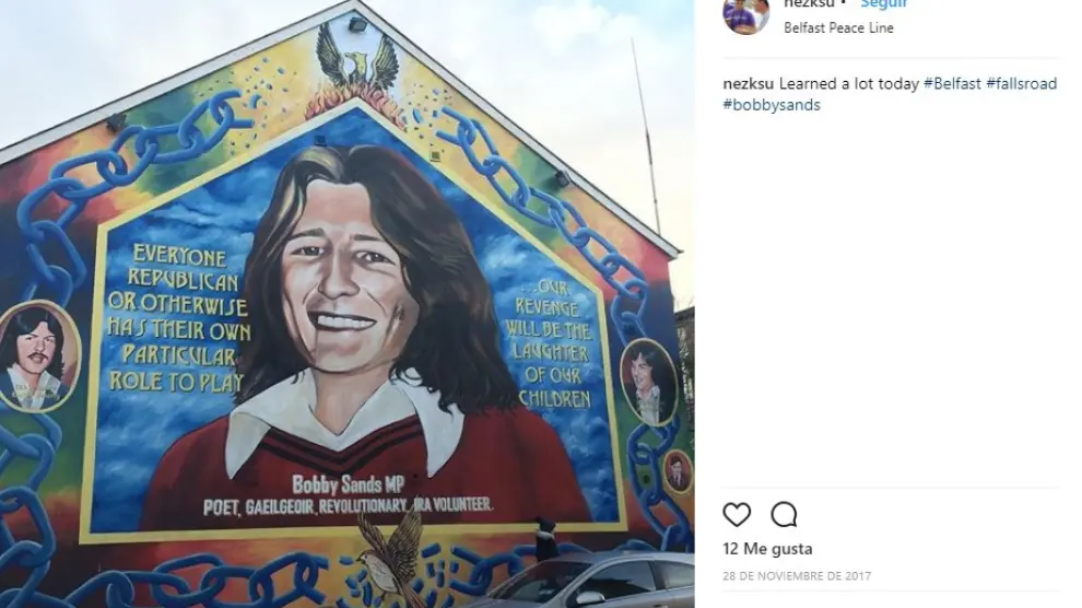 Imagen de un mural en Belfast en honor a Bobby Sands, miembro del IRA fallecido tras una huelga de hambre en la prisión de Maze en 1981.