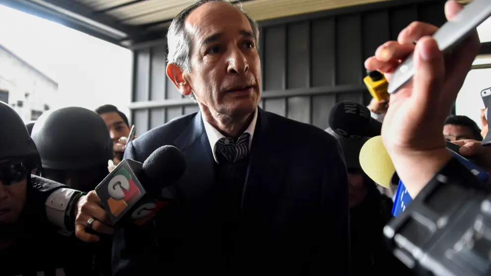 El expresidente de Guatemala, Álvaro Colom, está acusado de fraude y apropiación indebida.