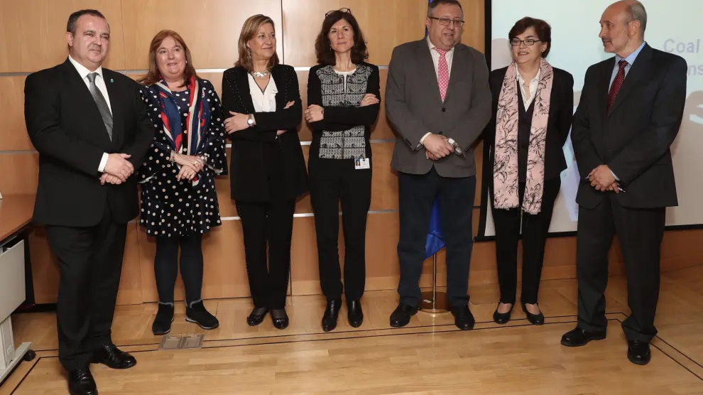 Isaac Pola, Ana Luisa Durán, Pilar del Olmo, Anna Colucci, Alfonso Gómez, María Teresa Baquedano y José Luis cabezas.