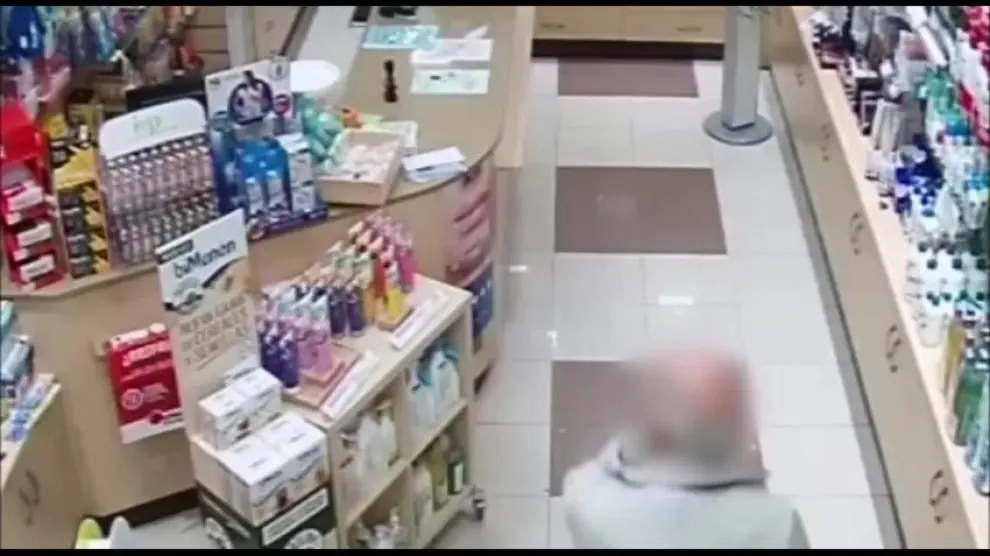Detenido por atracar farmacias con un cuchillo