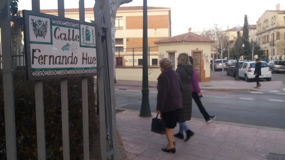 Rótulo indicador de una calle en Teruel.