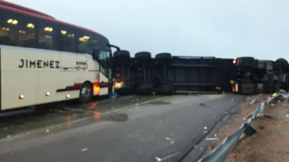 Accidente del autobús del Ríos Renovables