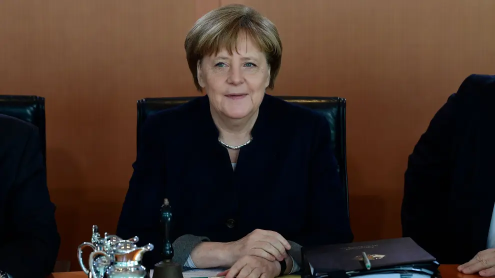 La militancia del SPD dice "sí" en consulta sobre acuerdo de coalición con Merkel