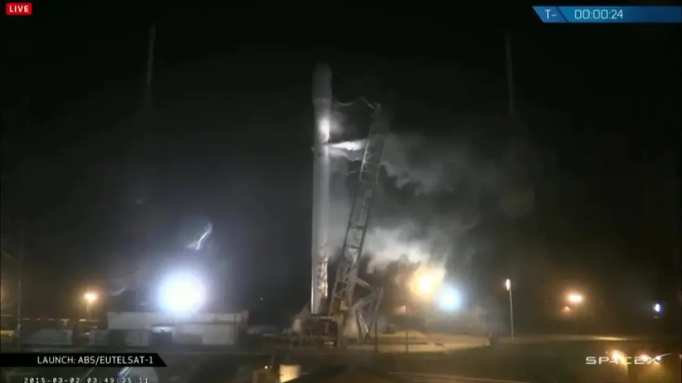 Space X lanza un satélite Hispasat en su vuelo 50