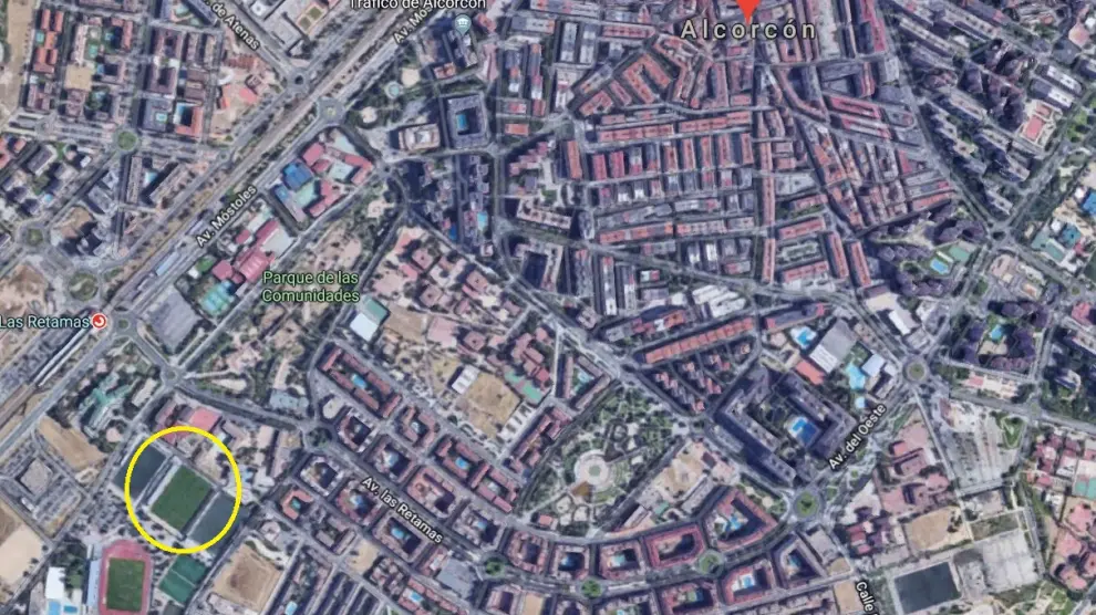 Vista de satélite de Alcorcón, con el estadio de Santo Domingo señalado en el círculo amarillo.