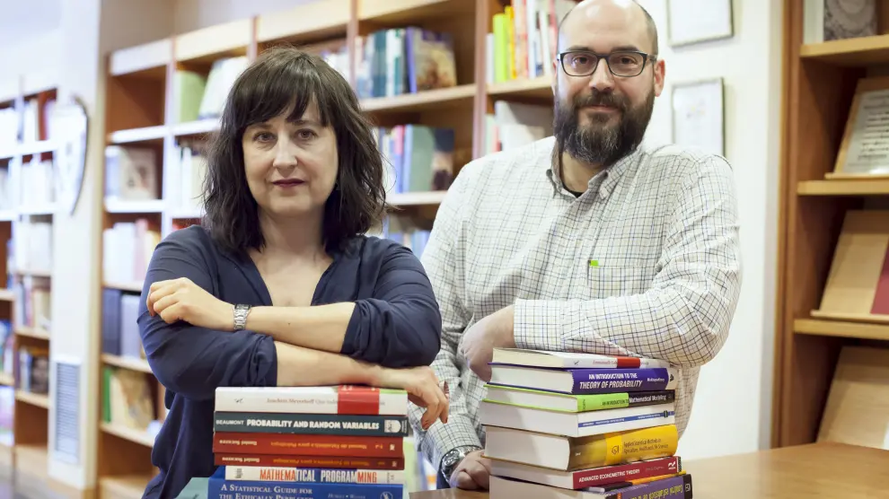 Los libreros argoneses Eva Cosculluela y Juancho Pérez son los coordinadores del XXIII Congreso de Libreros de Sevilla.
