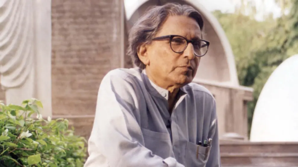 El arquitecto premiado Balkrishna Doshi.