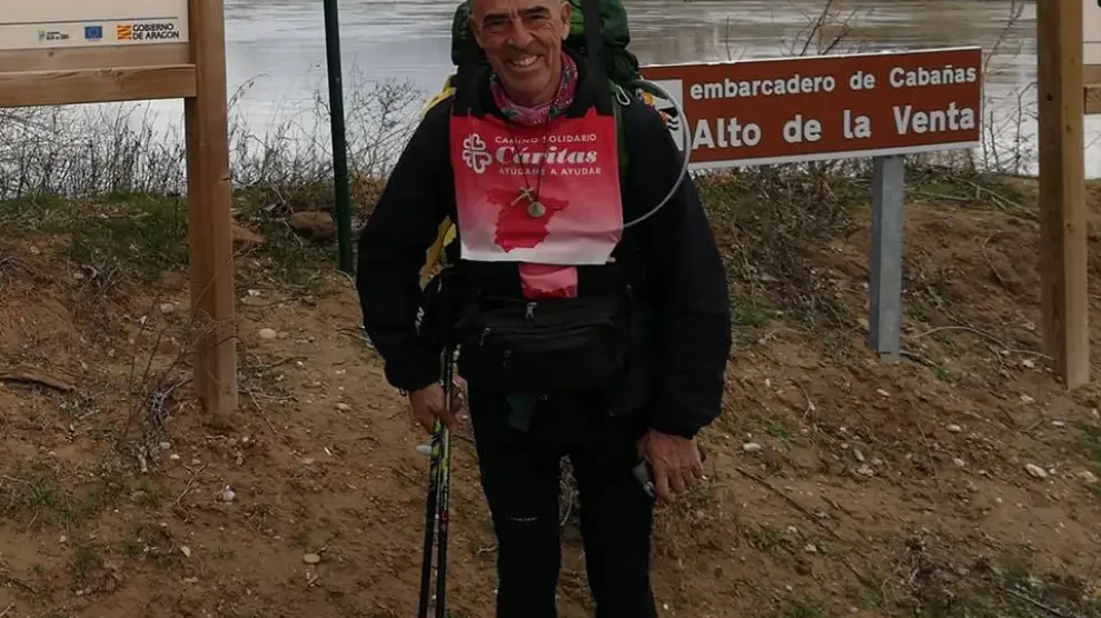 Imagen de Salvador Serra en su día 130 del Camino Solidario, de Mallén a Torres de Berrellén.