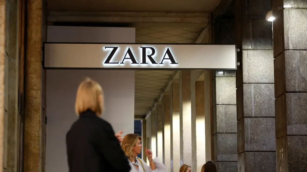 La aplicación de experiencias de realidad virtual Zara AR estará disponible a partir del 12 de abril.