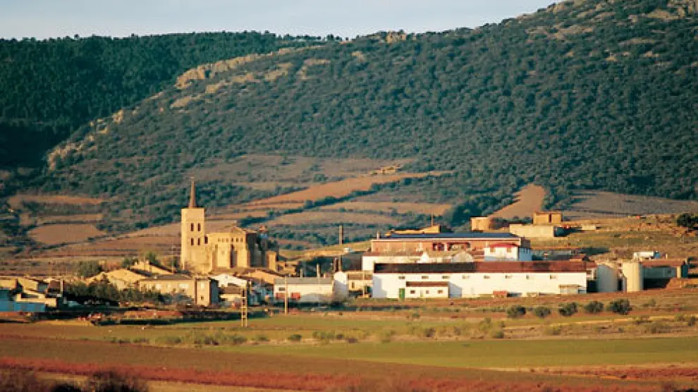 Encinacorba se sitúa a 7 kilómetros de Cariñena.