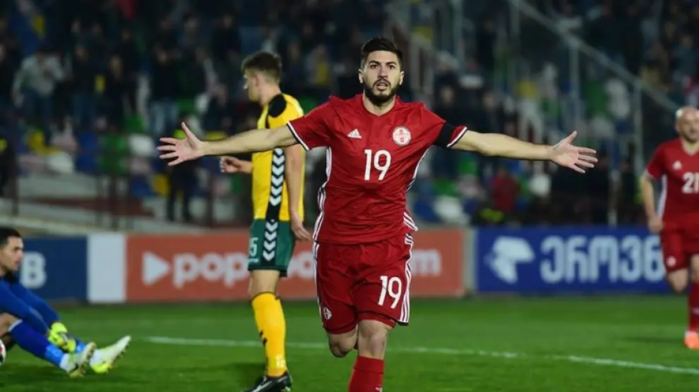 Giorgi Papunashvili celebra el 1-0 frente a Lituania.
