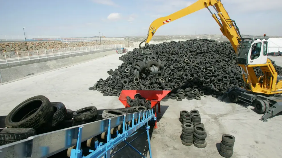 El reciclaje de neumáticos ya no se realiza en Aragón